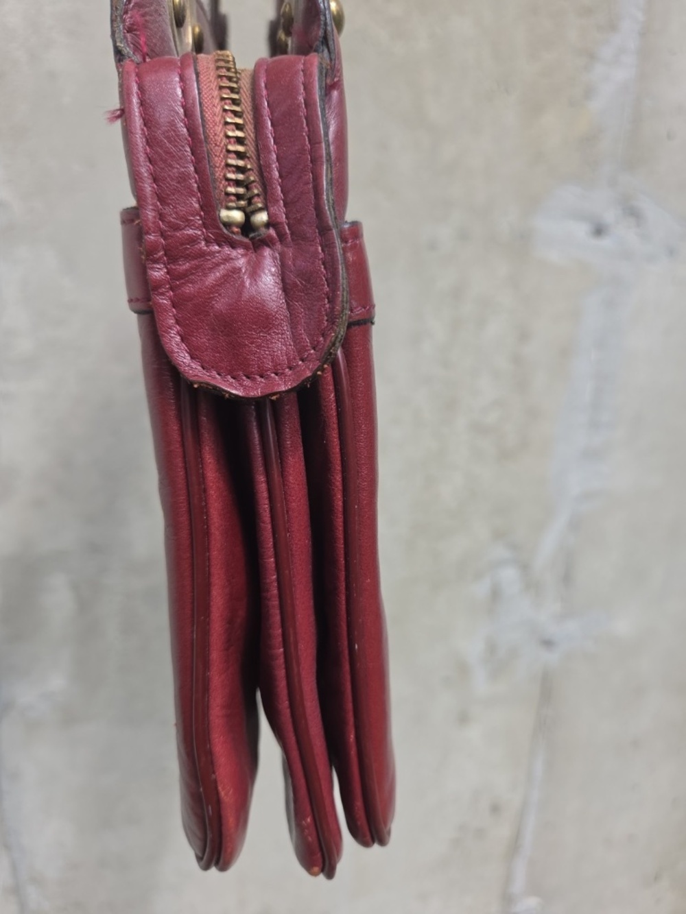 Vintage 70s Etienne Aigner Oxblood Leather Shoulder Bag Organizer Purse - Picture 16 of 16
